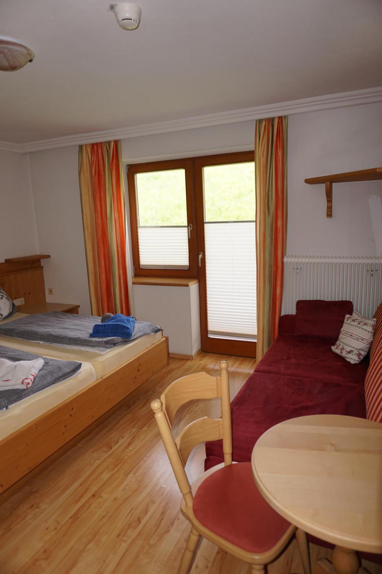 Pension & Appartements Anny Maria Alm am Steinernen Meer Exterior foto